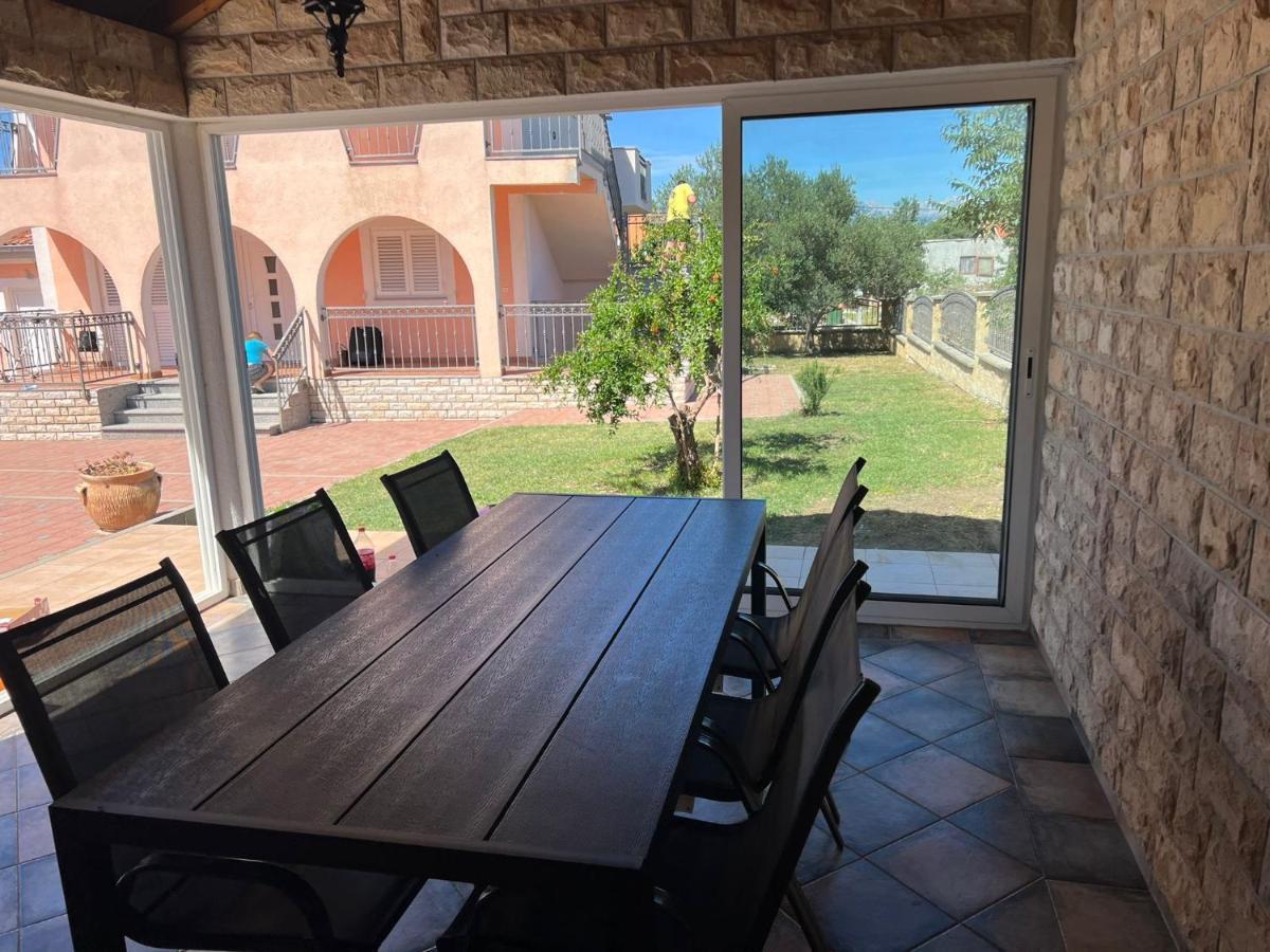 Villa Paludo Novigrad  ภายนอก รูปภาพ